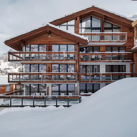 Petit By Schoenegg 4*