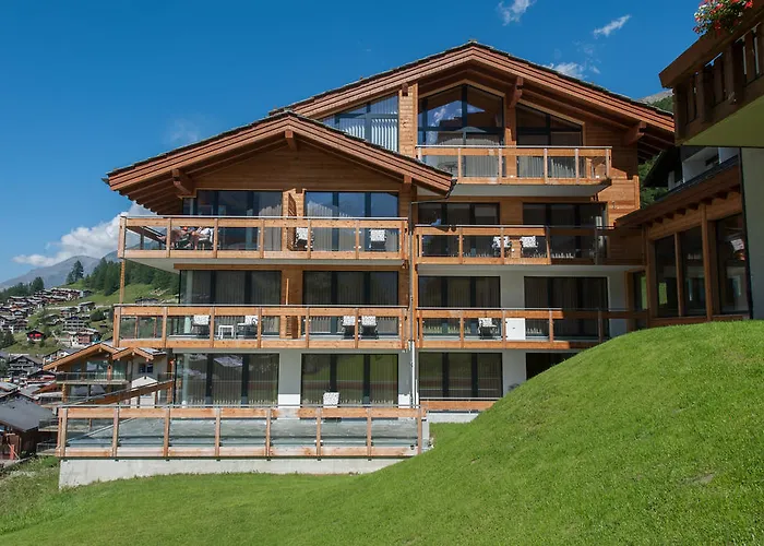 Hotel Petit By Schoenegg 4*