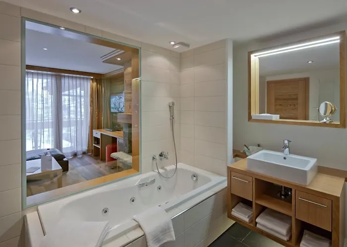 ホテル Petit By Schoenegg ツェルマット