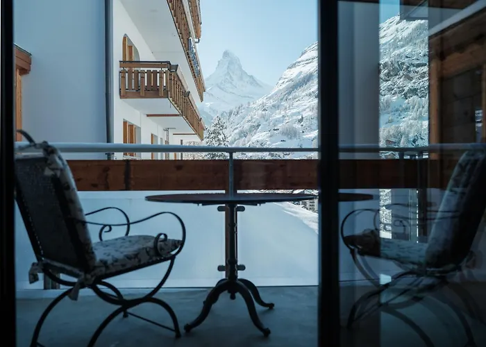 Petit By Schoenegg ツェルマット