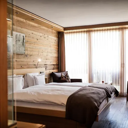 Hotell Petit By Schoenegg 4*